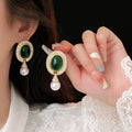 Wholesale Gold Plated Pearl Rhinestone Stud Earrings Women's Green Resin Oval Shape Vintage Earrings for Gift