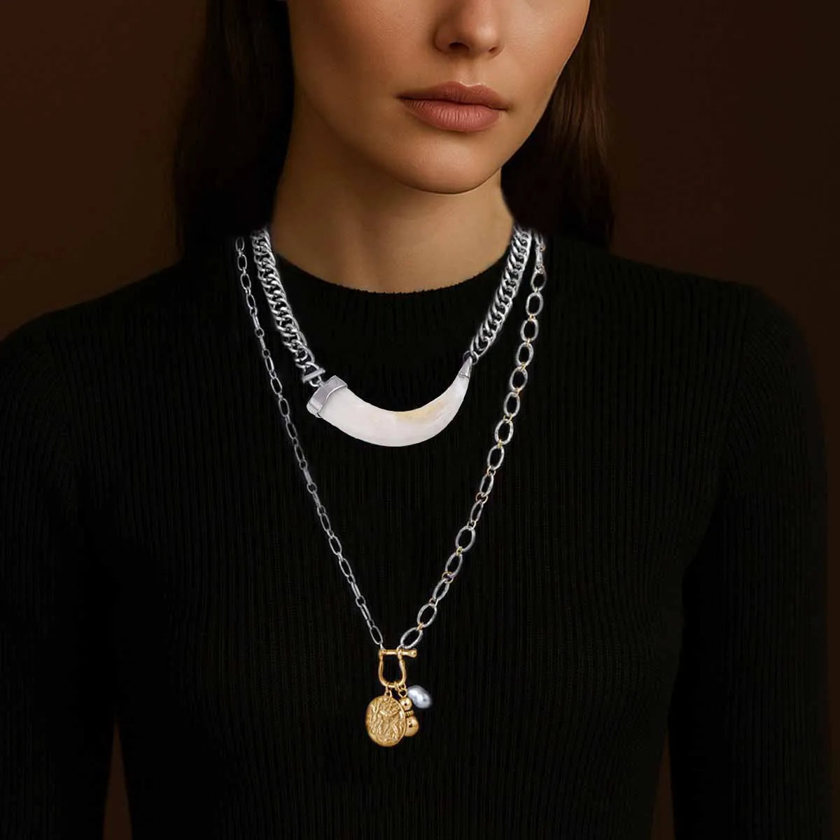 2025 New Arrival Fashion Jewelry Trendy Unique Design Multi Layer Animal Horn Pendant Chain Necklace Silver Choker Necklaces