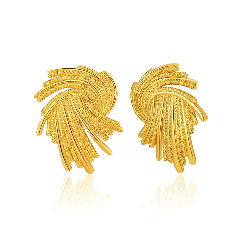 Wholesale French Vintage Profiled Anti-allergy Earrings Niche Geometric Irregular Swirl Twist Studs for Women