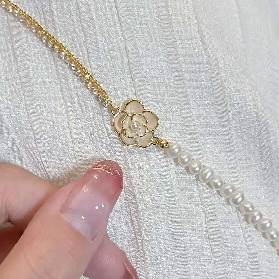 Camellia Girl Elegant Pearl Bracelet with 5-6mm Natural Close to Potato Pearls Beautiful Crystal Jewelry Gift for Women