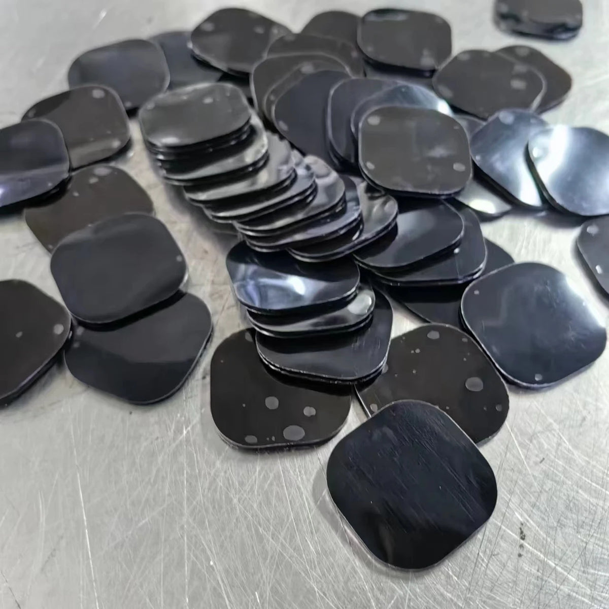 Black Removable Nano Pads Squares Double Sided Sticky Grippy Silicon Nano Gel Tape for Multipurpose Household