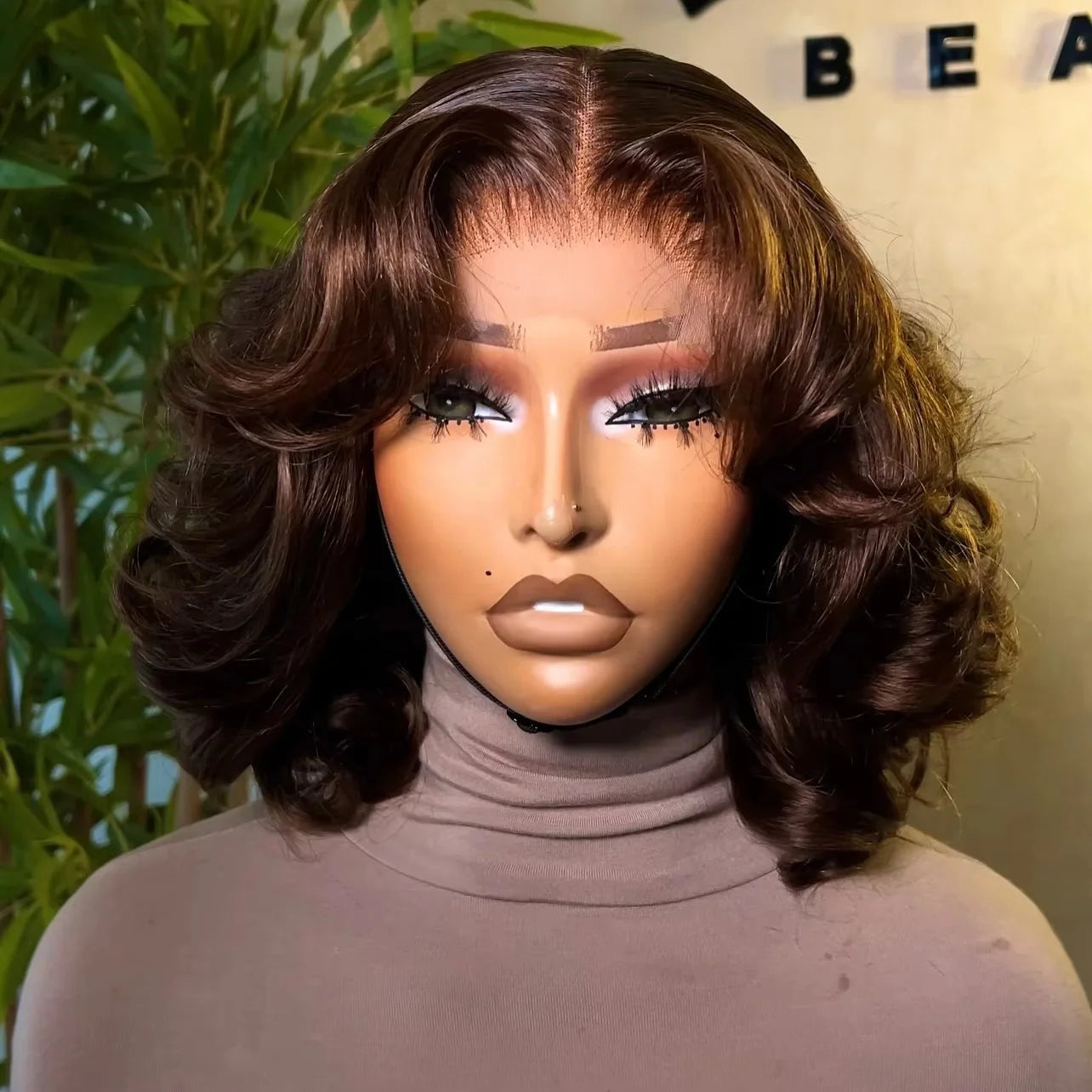 Cheap Glueless Double Drawn Short Bob Wigs Human Hair Lace Front Wig for Black Women Vietnamese Raw Hair Hd Lace Frontal Wig