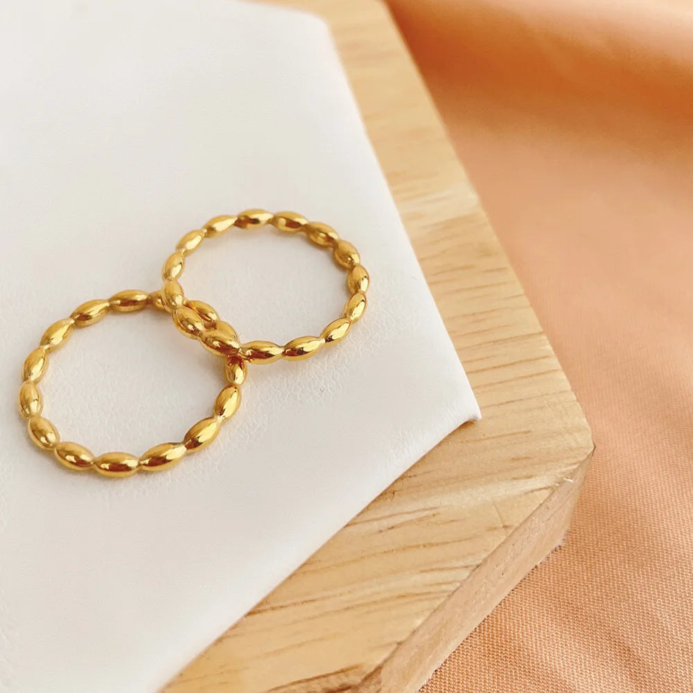 High End 18k Simple Gold Plated Stainless Steel Rings Trendy Oval Beads String Jewelry Unisex Party and Gift-Friendly
