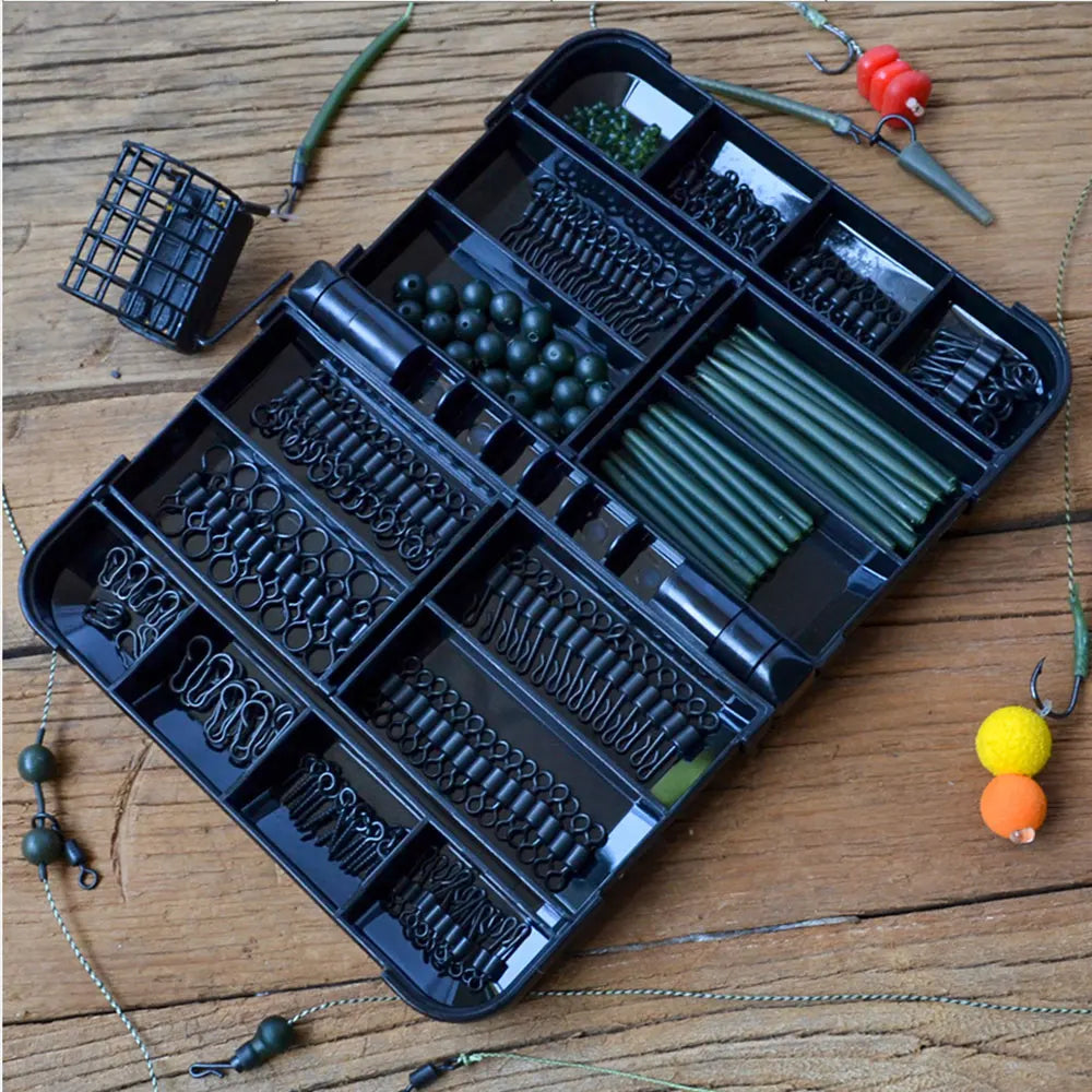 434 X Carp Fishing Tackle Kit Fishing Swivels and Snaps Rubber Anti Tangle Sleeves Hook Stop Beads Helicopter Rigs in Box XP-300