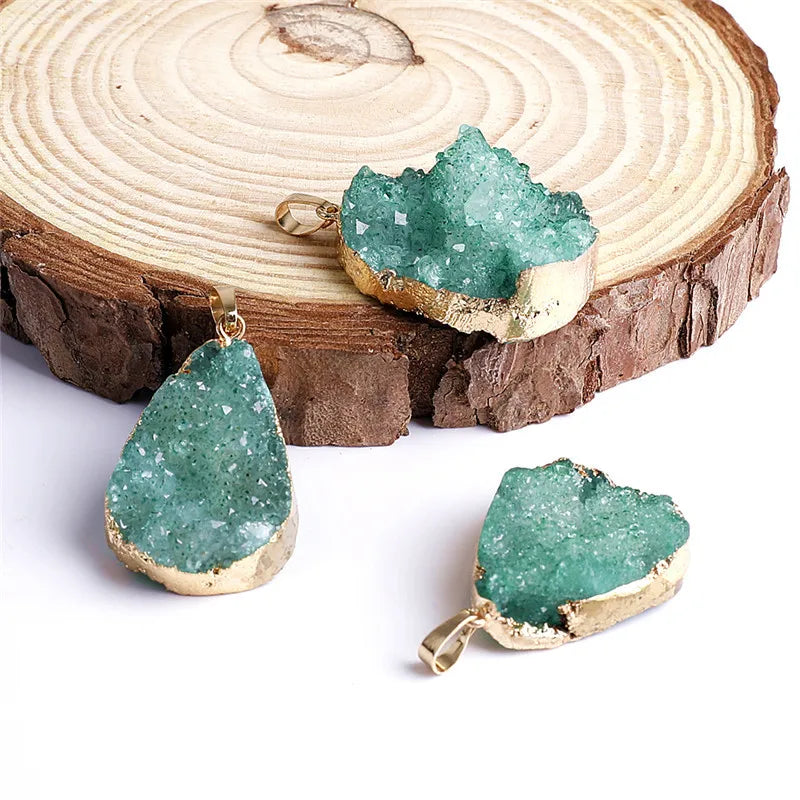 HZ Best Price Electroplate Agate Druzy Pendant Carving Moon Grape