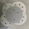 OEM 5 Inch 125mm White Sanding Disc High Hardness Round Aluminium Oxide Coated Sand Paper for Polishing Wood