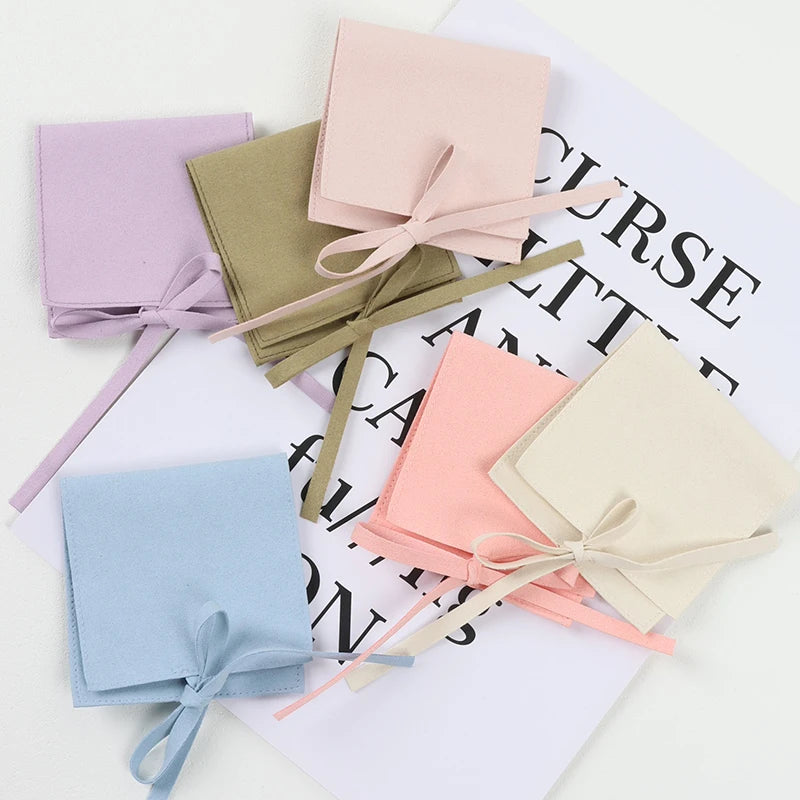 Luxury Design 8*8cm Small Velvet Jewelry Pouch Packaging