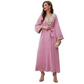 Big Three-dimensional Embroidery in Front pink Color Soft Material V Neck Floor Length Abaya Women Muslim Dress