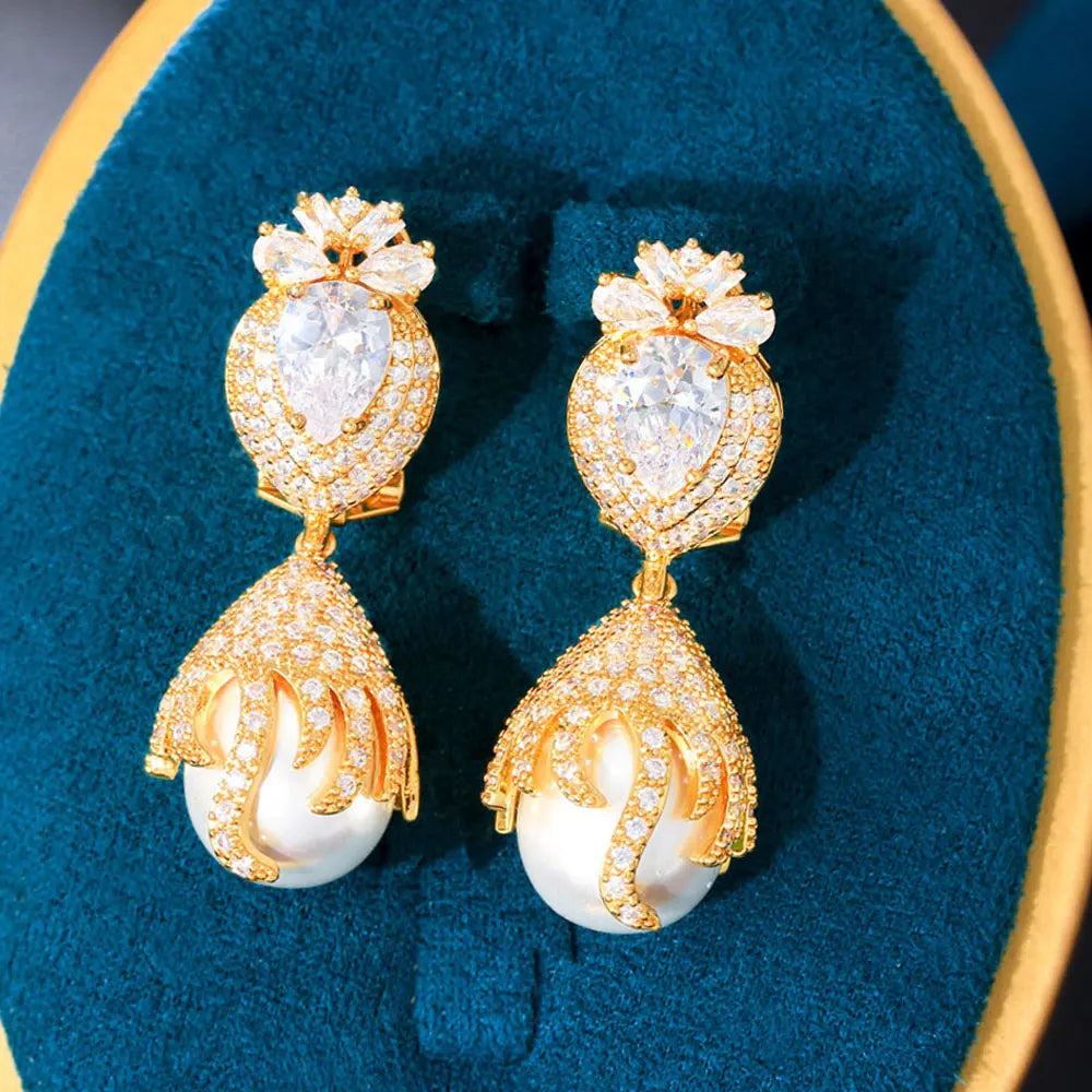 Elegant Design Shiny Cubic Zircon CZ Dangling Drop Luxury Long Pearl Charm Earrings for Women Wedding Bridal Jewelry Accessories