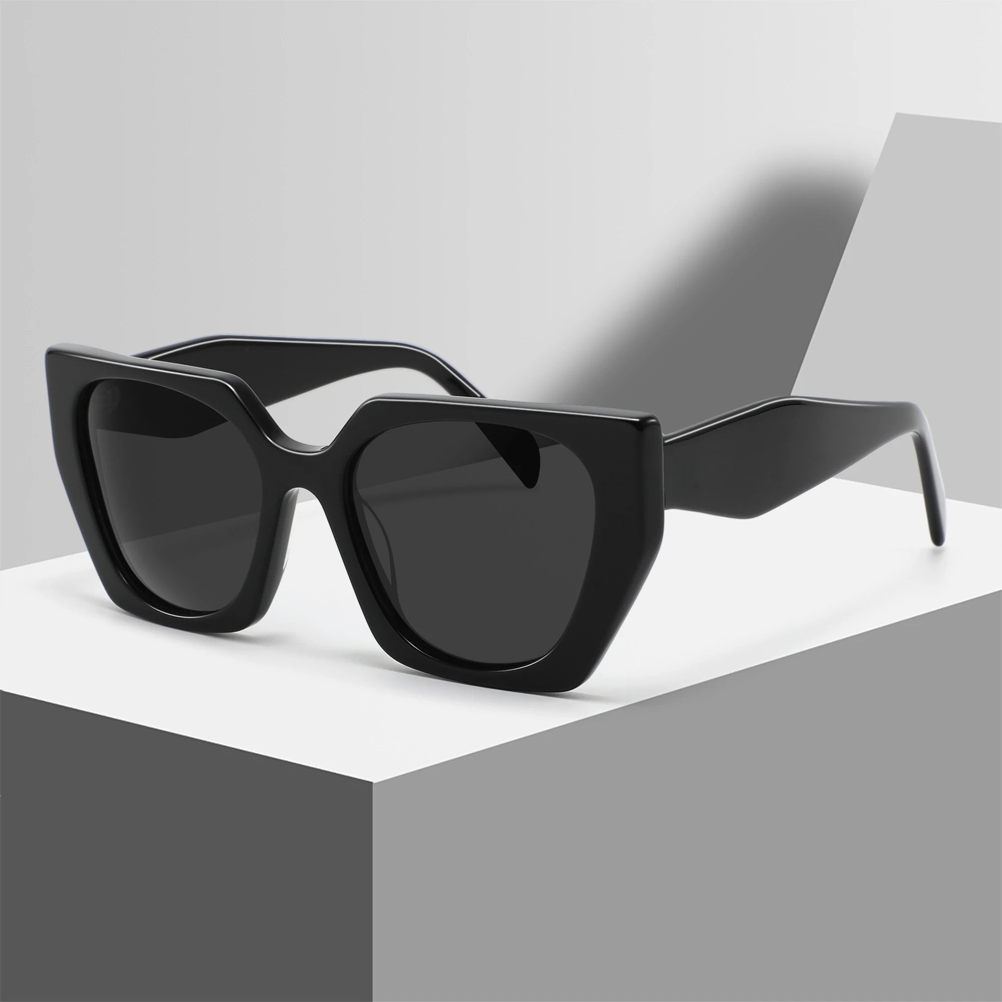 Wholesale Trendy Big Frame Oversize Sunglasses Women Polarize Sunglasses Custom logo