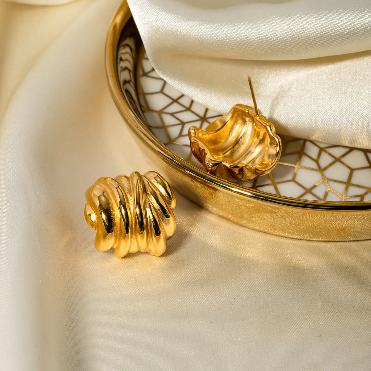 Stainless Steel Stripe Geometric Stud Earrings Anti Allergic Metal Texture Earrings Gold Plated Daily Jewelry Women