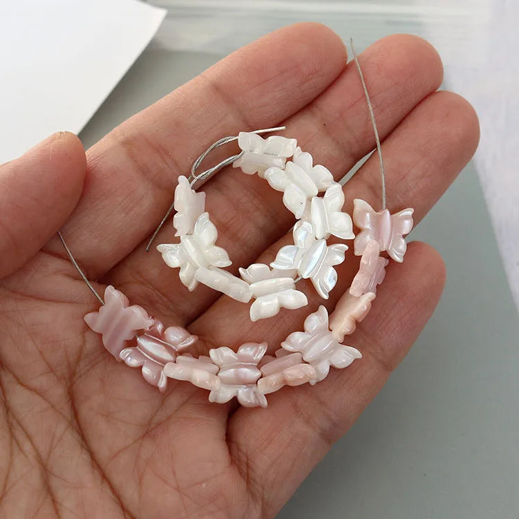 SP4207  White Mother of Pearl Butterfly Charm BeadsMOP Shell Carved Butterfly Beads