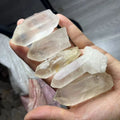 Factory Outlet Polished Stone Rough clear Quartz Points Natural Crystal for Healing Stone