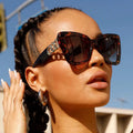 2023 UNOC New Oversized PC UV400 Cat Eye Sunglasses with Champagne Frame for Unisex Fashion