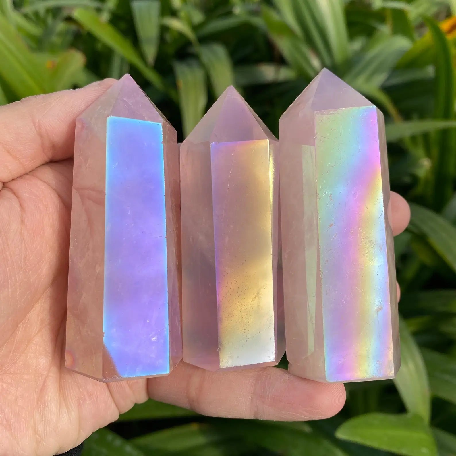 Wholesale Natural Angel Aura Rose Quartz Tower Gemstone Point Spiritual Crystal Point Healing Stone Tower Pillar