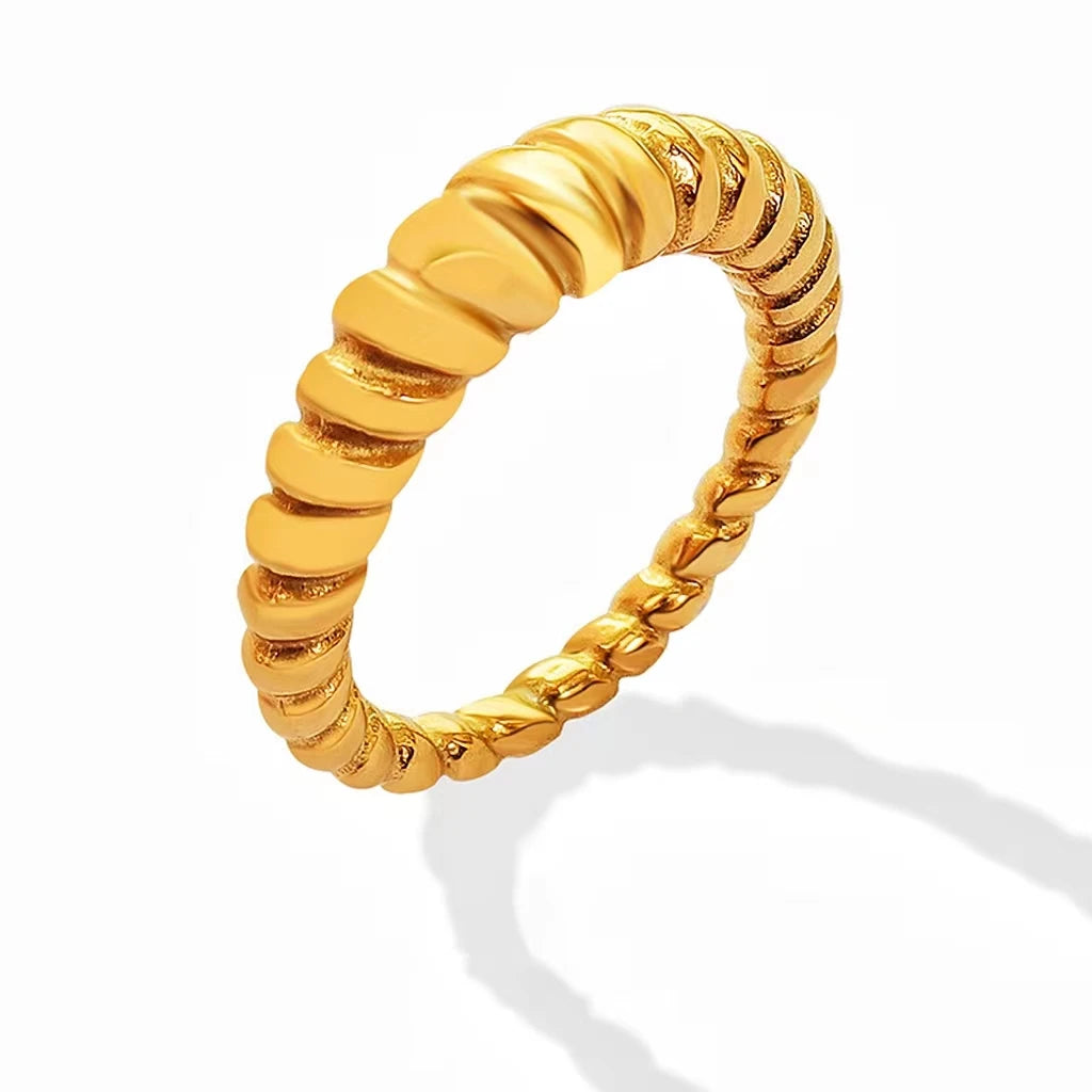 Stainless Steel Gold Rope Ring for Women Fashion Rings Jewelry Girl 14K 18K Gold Plated Style Simple Design Factory Wholesale
