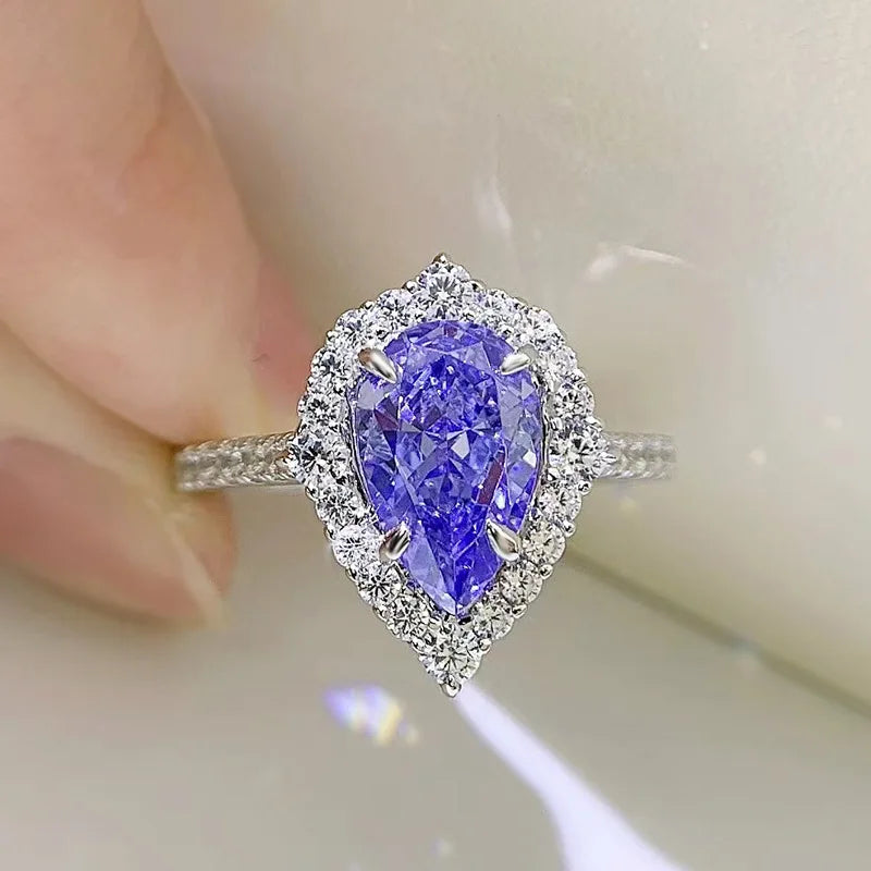 Luxury Halo Ring Hot Sale Silver Iced Out Jewelry Pear Cut Diamond Wedding Rings for Women