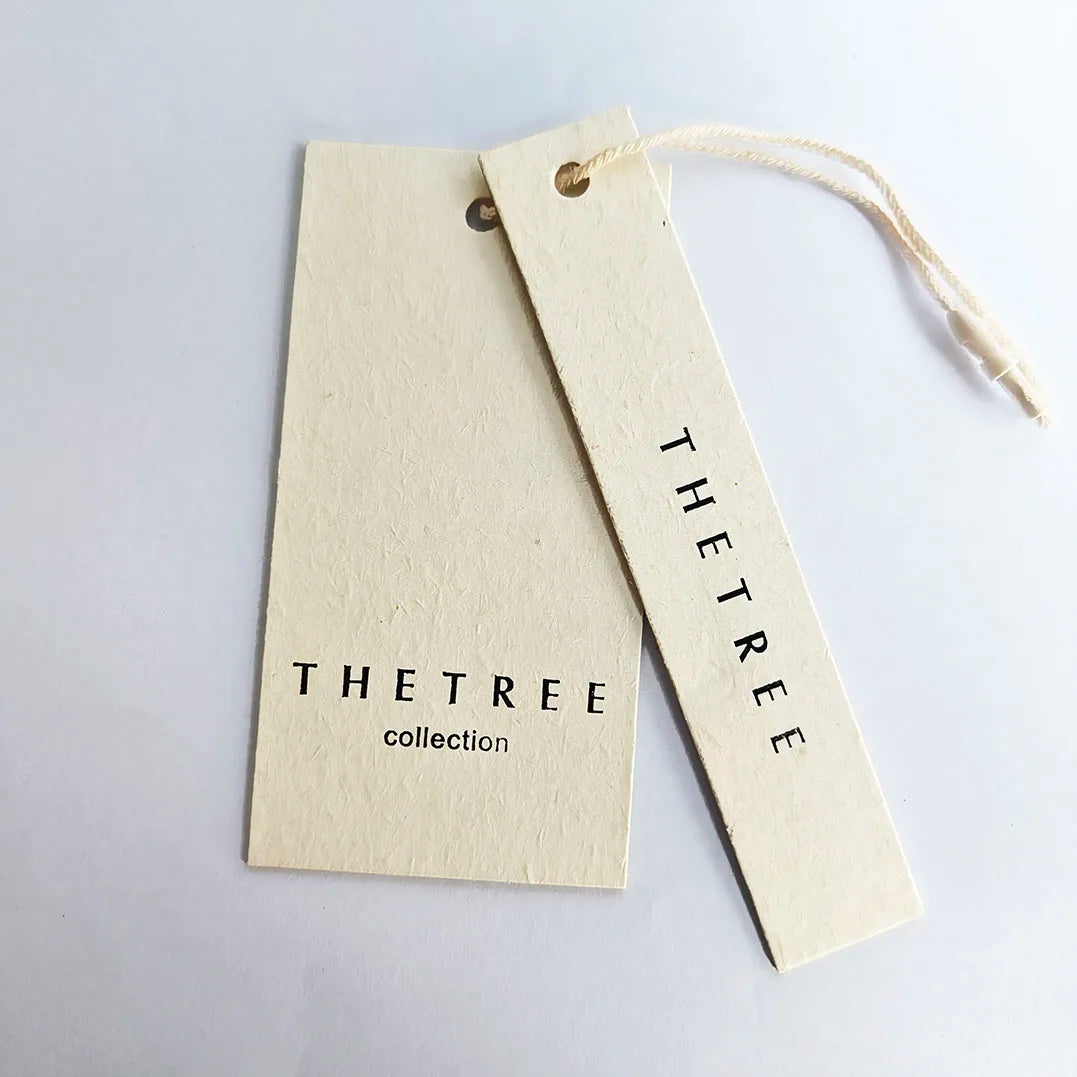 China Supplier Customized Hanging Card Transparent PVC Plastic Paper Hang Tags for Clothing