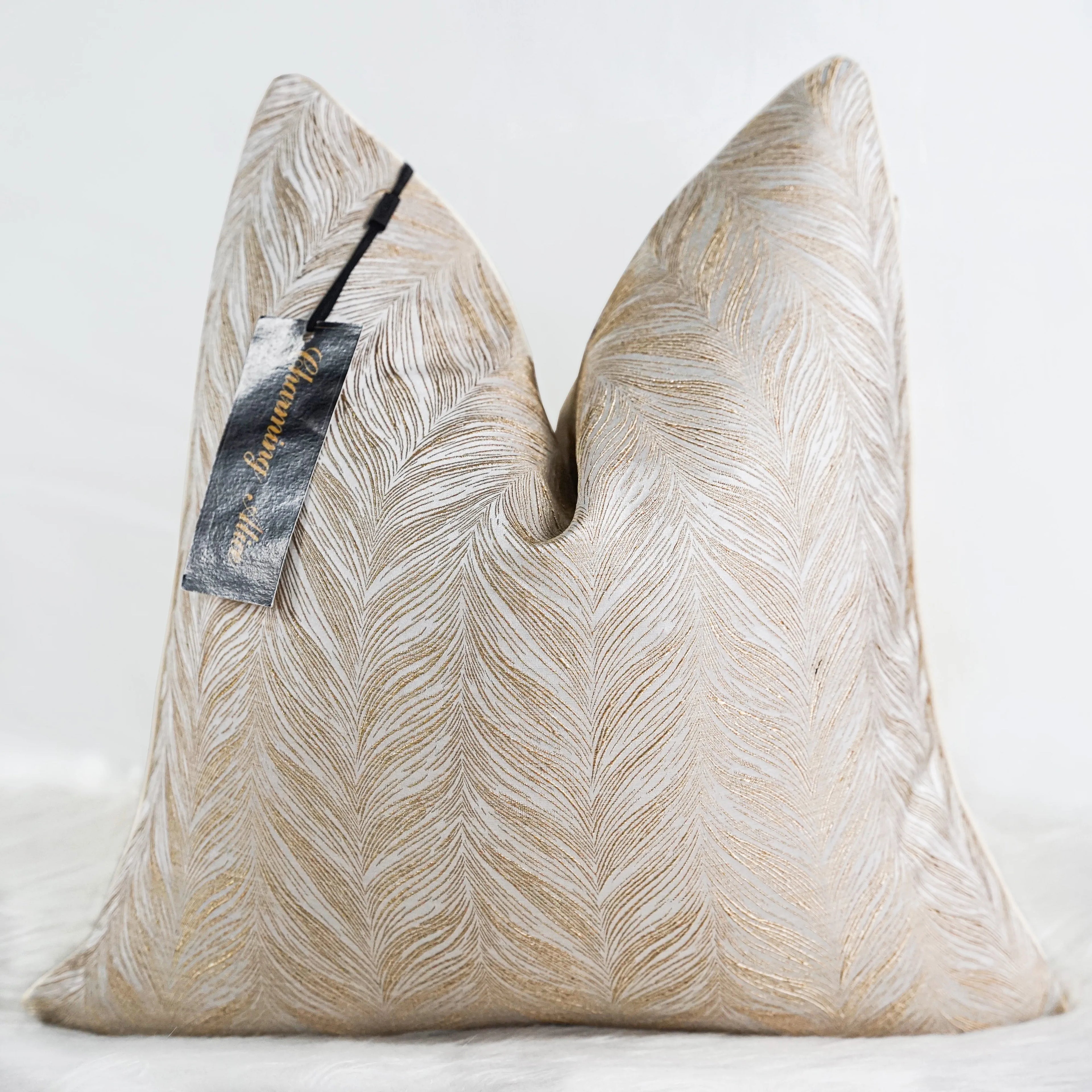Wholesale  New Jacquard Cushion Cover Luxury Soft Home Decoration Customize Size