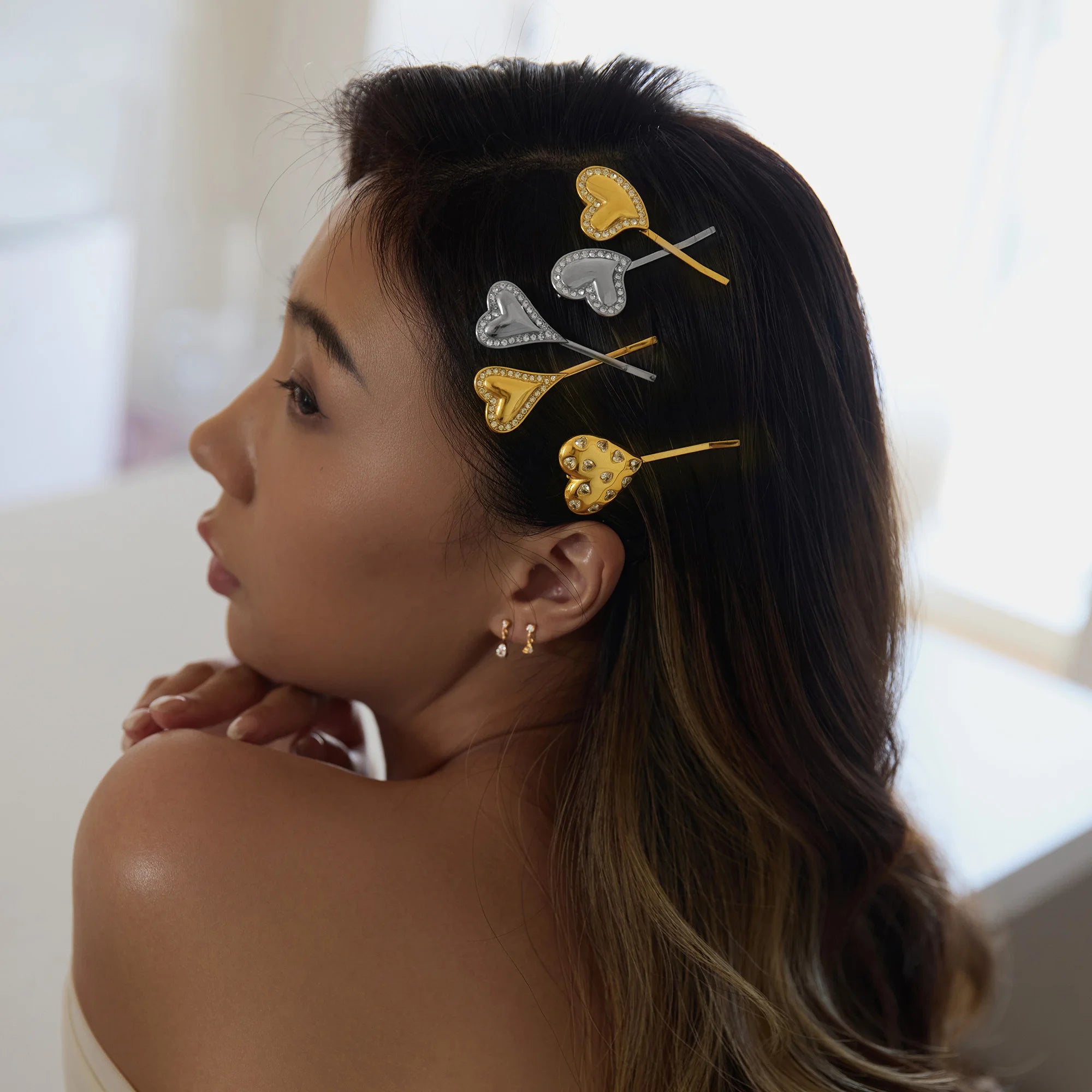 Dazan Ne 18k Gold Plated Stainless Steel Vintage Iced Out Clear Zircon Love Heart Hair Clip Hair Accessories Youth Girl Jewelry