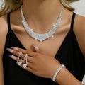 Wholesale Accessories Womens Fashion Jewelry Set  Geometric Claw Earrings Necklace & Chain Bracelet for Bridal