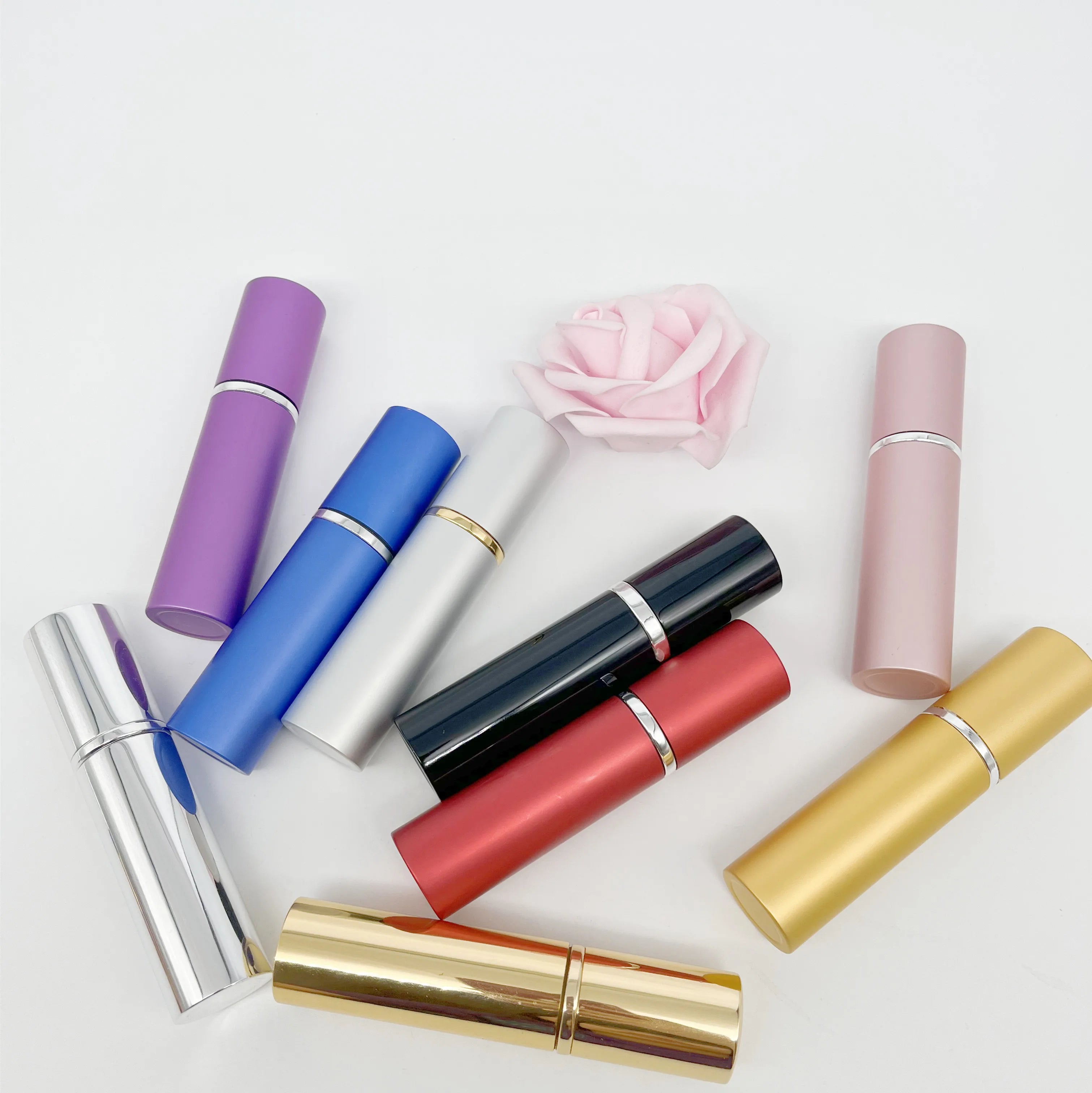 Wholesale Custom 5ml Luxury Class Cap Empty Round Fancy Perfume Glass Bottle for Sale Elegant  Perfume Bottles