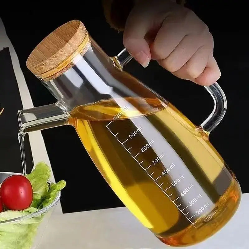 Hot Sale High Borosilicate 1000ml Glass Oil Bottle Kitchen Using Glass Oil Dispenser with Handle Bamboo Cork Lid and Scale
