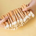 Single Cosmetic Brush Soft Hair Wooden Handle Portable Cheap Makeup Face Mask Brush Applicator