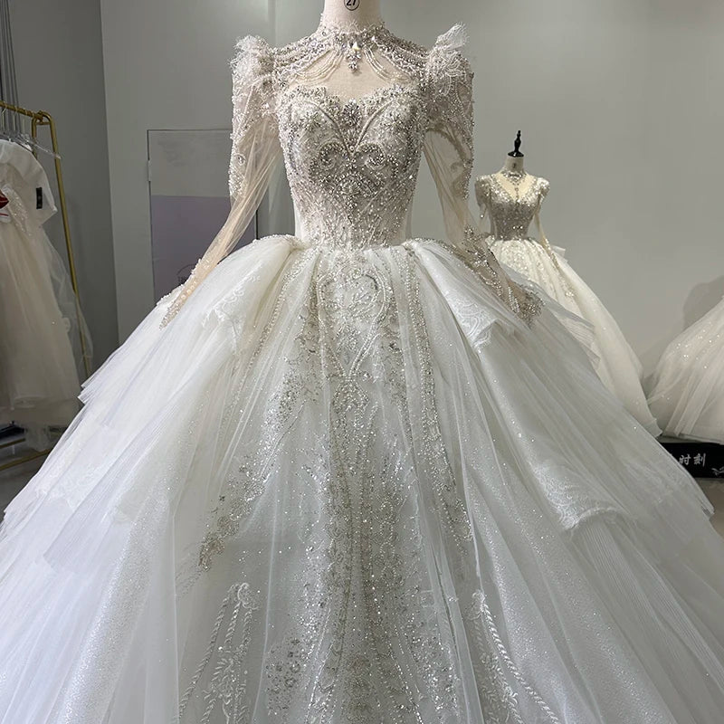 Noble Wedding Dress Long Sleeve Lace Beading Crystal Sweetheart Church Train Princess Bridal Gown Xs013