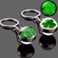 Handmade Clover Keychain Luminous Glass Crystal Ball Pendant Saint Patrick Jewelry Metal Key Chains Four Leaf Clover Keyring