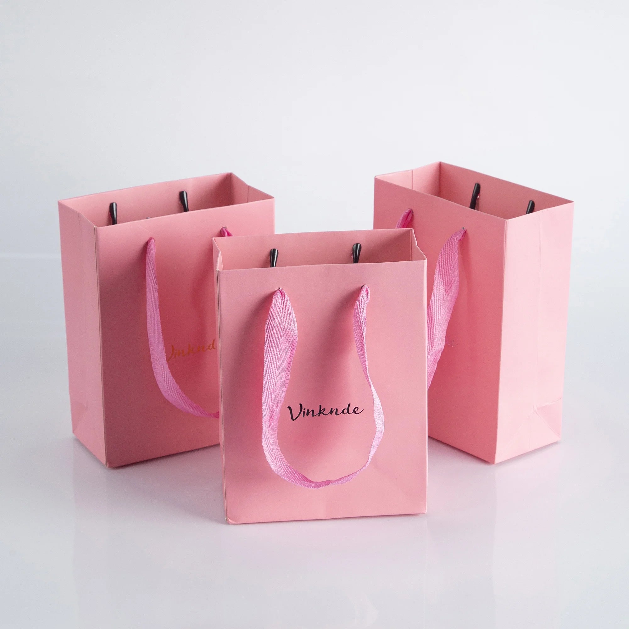 Custom Printed Luxury Boutique Pink Paper Shopping Bags with Handle for Jewelry Packaging