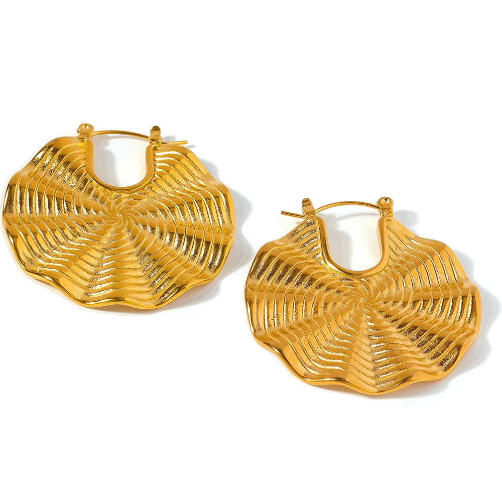 JINYOU 1772 Personalized Spider Web Round Stainless Steel Unusual Huggie Earrings Fashion Waterproof Gold Color Metal Jewelry