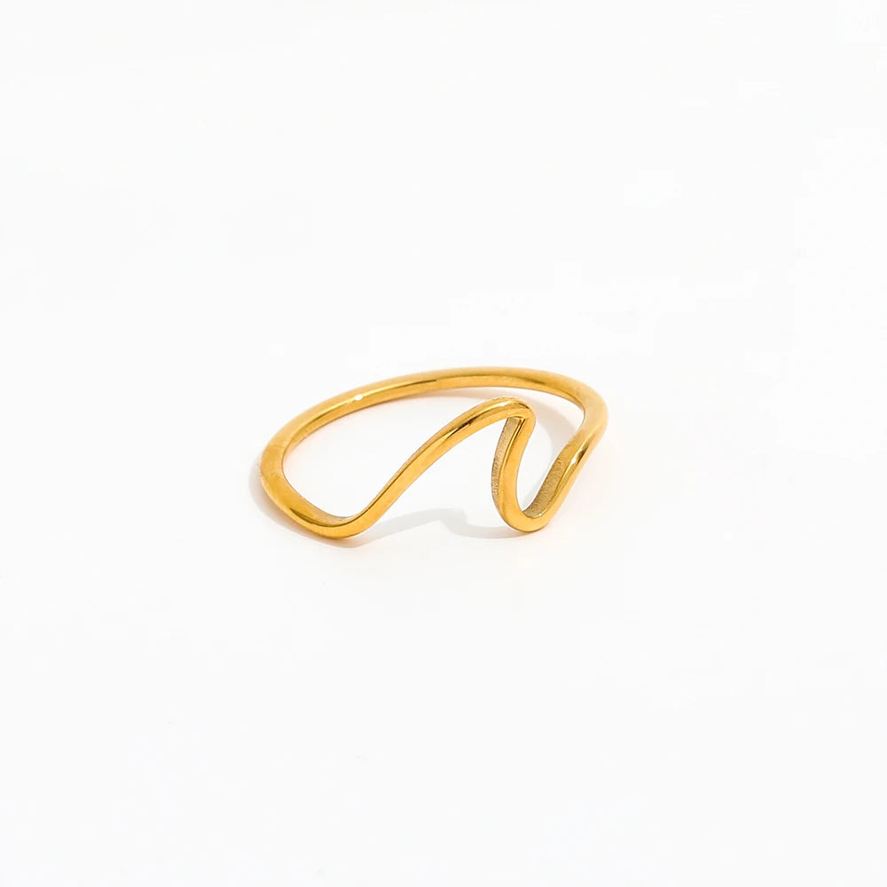 Fenny 18K Gold Plated Wholesale Waterproof Simple Fine Artistic Big Waved Stainless Steel Finger Ring Trend for Women