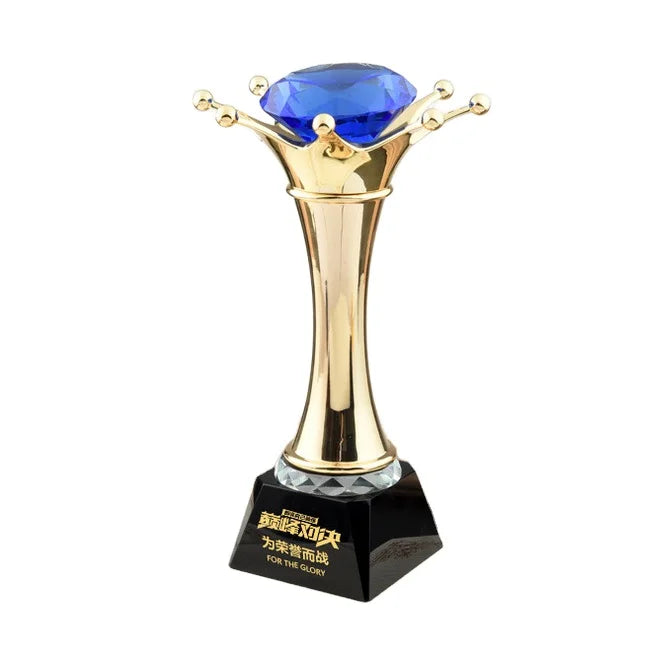 2025 World Popular Crystal Base Trophy Cup Zinc Alloy Diamond Sports Gold Trophy Home Decor Cup
