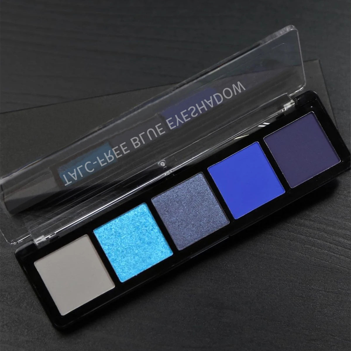 Small Blue Chameleon Magnetic Palette High Pigmented Eyeshadow  Blue Beauty Travel-size long-lasting eyeshadow Private Label