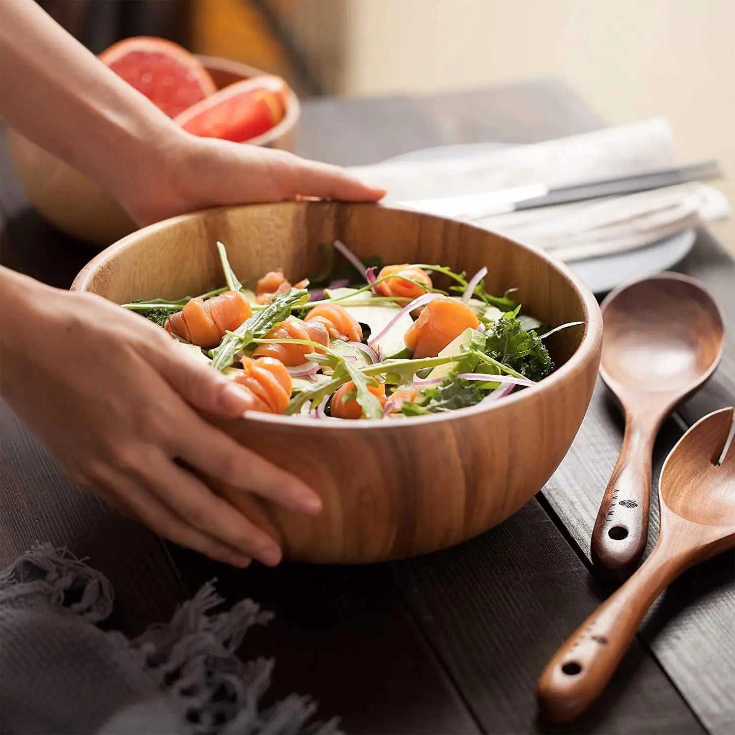 New Arrival Acacia Wood Serving Bowls Free Spoon Reasonable Price Coconut Material Salad Noodle Bowl for Wedding Custom