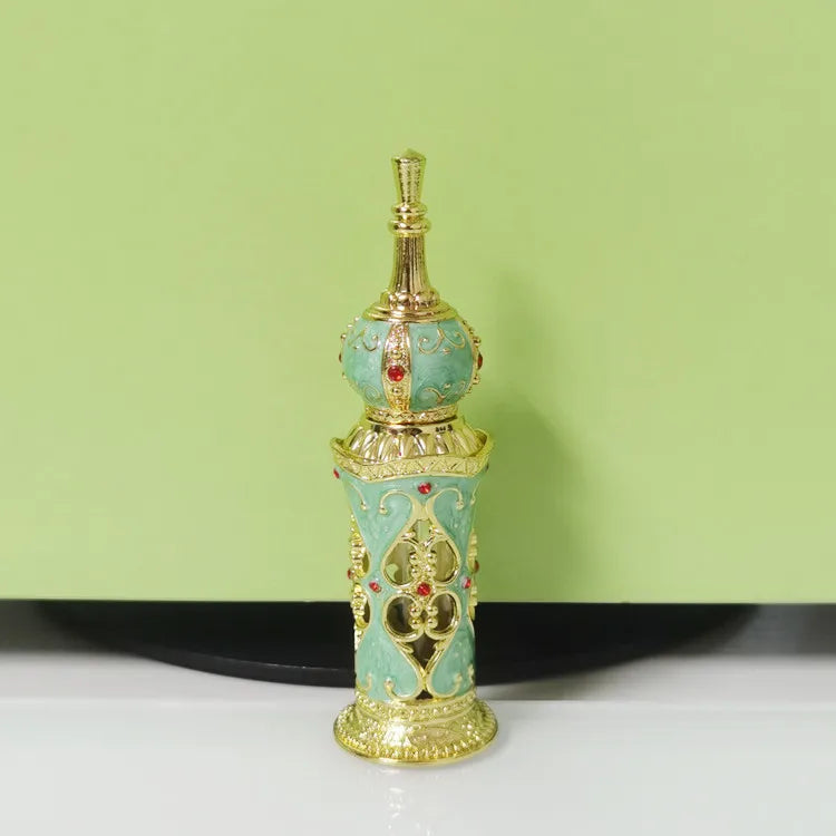 Luxury 12ml Antique Vintage Metal Dubai Perfume Oil Bottle 12ml Glass Essential Oil Bottle Dropper Dubai Style Metal Arabic