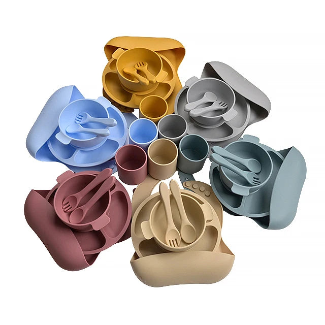 7 Pcs Hot Sale BPA Free Non Toxic Children Dinner Feeding Cutlery Set Baby Bib Suction Bowl Plate Silicone Baby Weaning Set