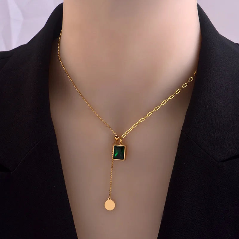 2024 New Summer Necklace Emerald Stitching Clavicle Chain Female Simple Adjustable Necklace Titanium Steel Necklace