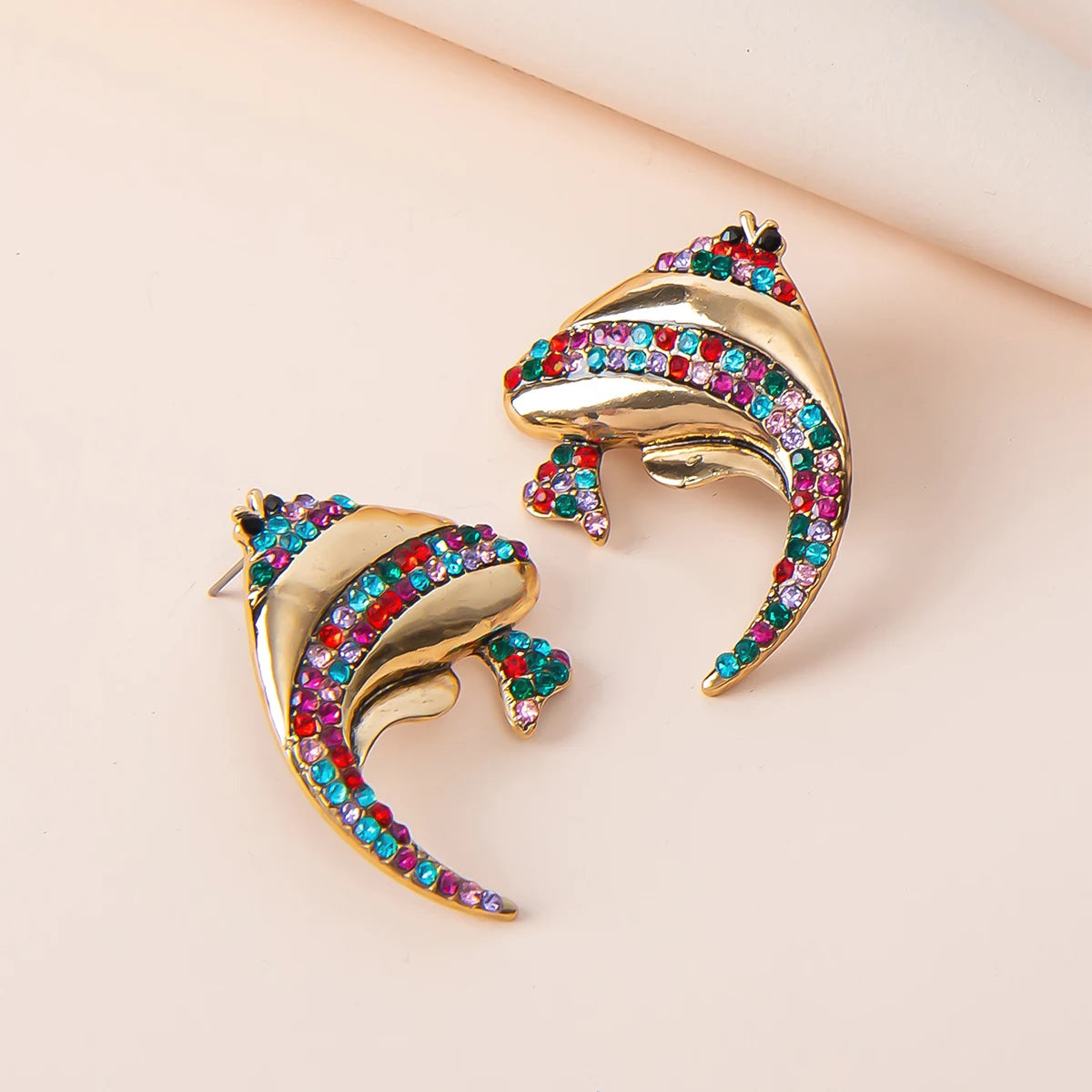 Fashion Colorful Diamond Dolphin Stud Earrings Gold Plated Rhinestone Crystal Fish Earrings Women 2023