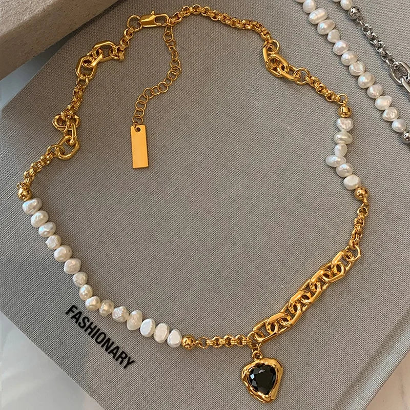 Premium Light Luxury Brass Chain Natural Freshwater Baroque Pearl Patchwork Heart Necklace for Girls Jewelry Factory Customized