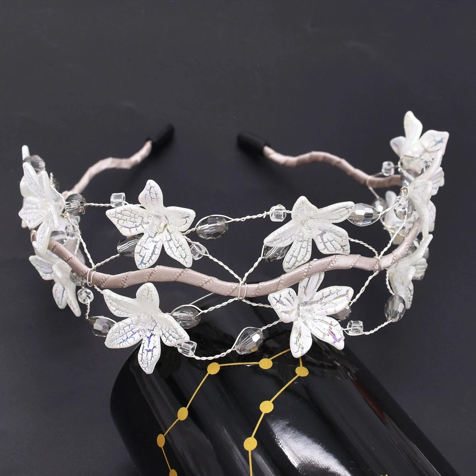 Women Wedding Headband Rhinestones White Flower Leaf Bride Hairband Handmade Jewelry