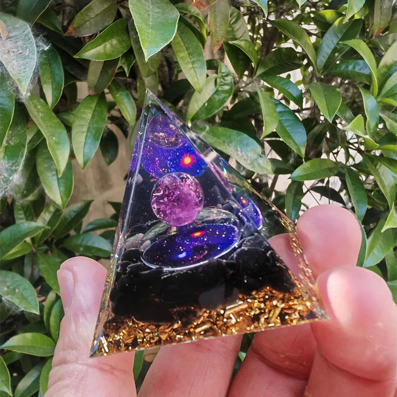 5CM Crystal Stone Pyramid Acrylic Version of Purple Crystal Ball Stone With Tai Chi Natural Energy Generator