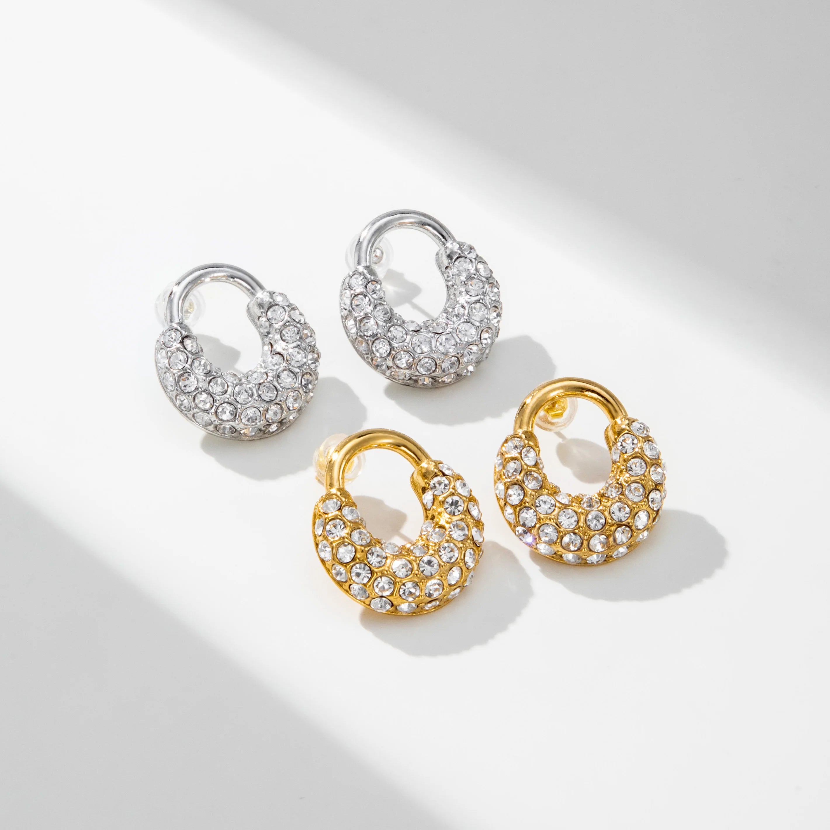 YF4044 Waterproof Tarnish Free 18K Gold Plated Stainless Steel Chunky Full Pave CZ Iced Out Zircon Huggie Hoop Earrings Women