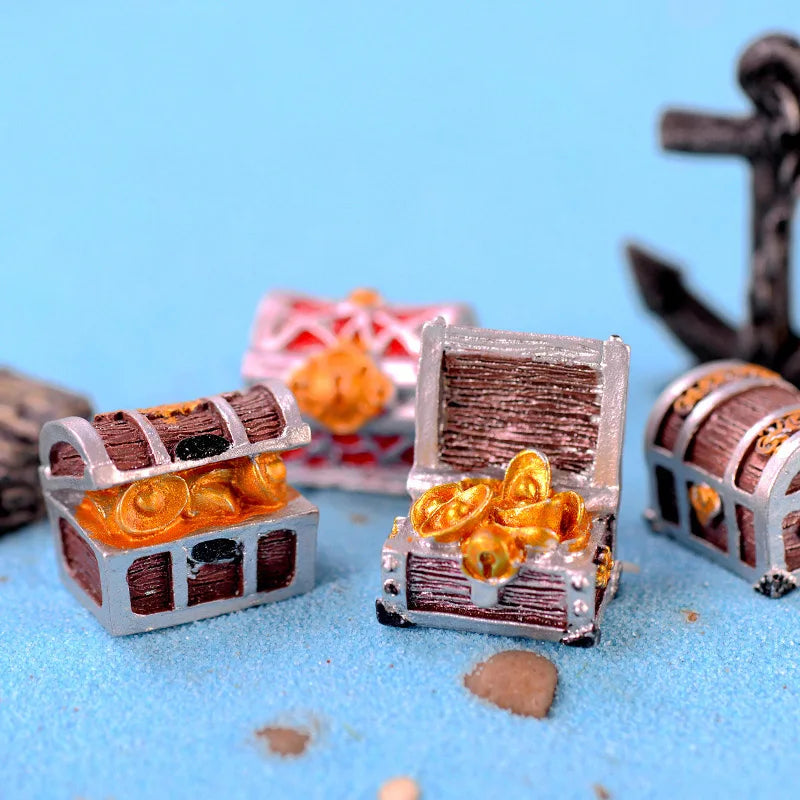 Artificial Small Treasure Chest Box Resin Craft Fairy Garden Miniature Nautical Sculpture StatueVintage Home Decor Kids Toy