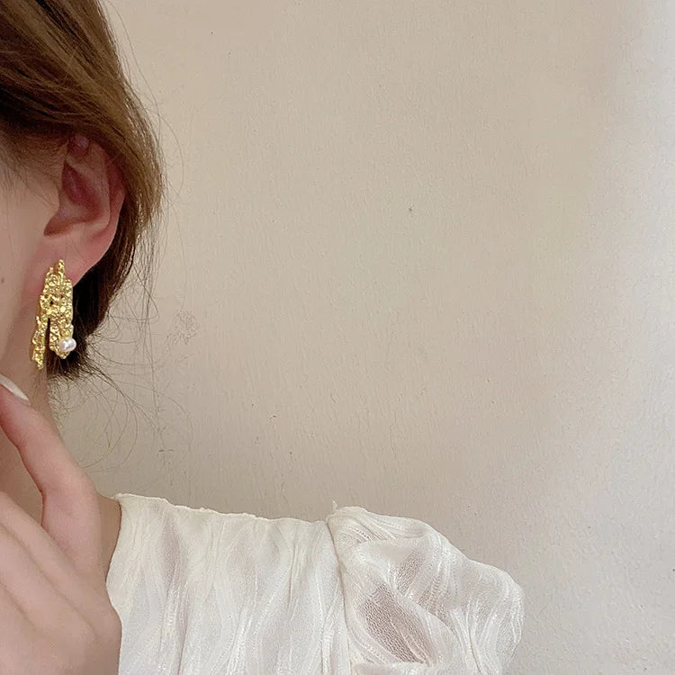 HOVANCI Special Design Gold Silver Plated Freshwater Pearl Geometric Earrings 8 Strange Wrinkled Stud Earrings for Banquet