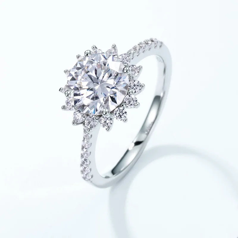 Kacy Jewelry's Popular Design 925 Sterling Silver Flower Shape Moissanite Ring for Women