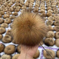 Large Fluffy Raccoon Fur Accessory Snap Pom Pom Hair & Nail Animal Fur Pom for Clothing Hats Auto Upholstery