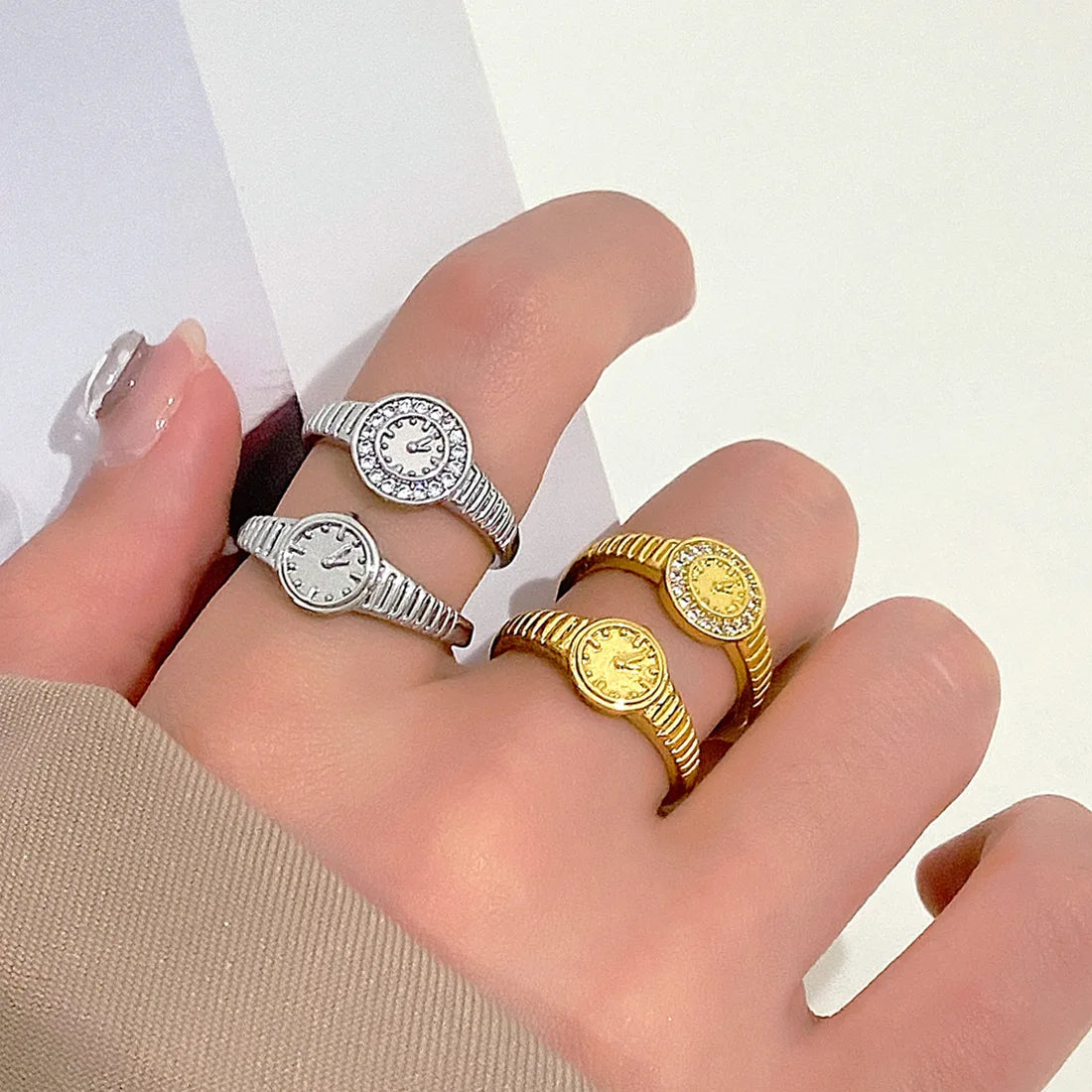 Fashion Personalized Light Luxury Alloy Platinum Plated Ring Watch Couple Index Finger Ring Valentine'S Day Gift