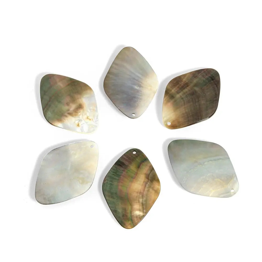 Samoa Fashion Personalized Custom Real Shell Charms for Jewelry Making Wholesale Charms